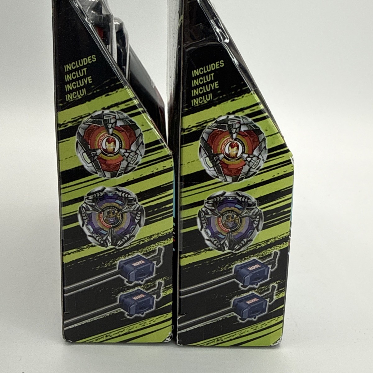 Beyblade X Marvel Collab Dual Pack Captain America 4-70 GB & Red