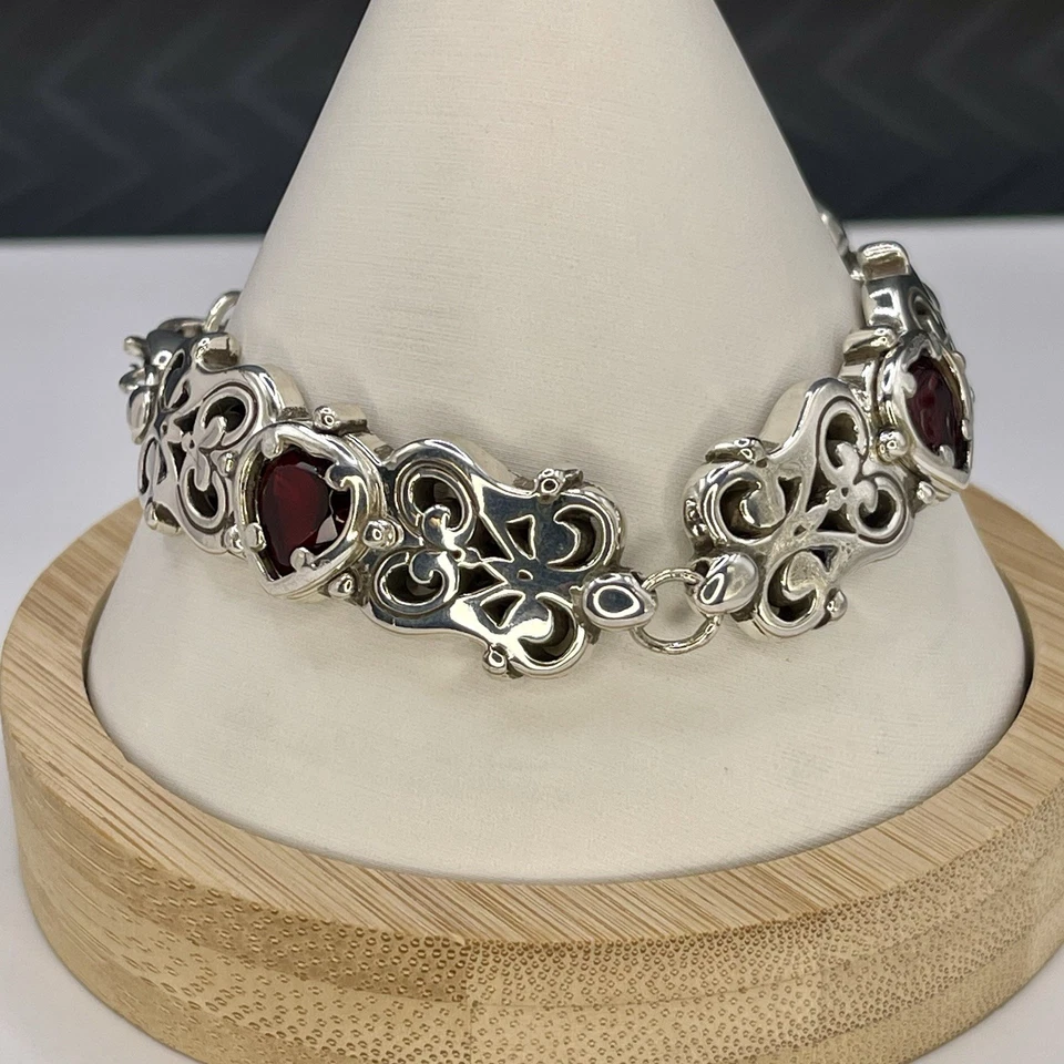 Brazalete Brighton Endless Love Heart Link Cristal Rojo Plata Pergamino Ajustable Foto 4 de 4