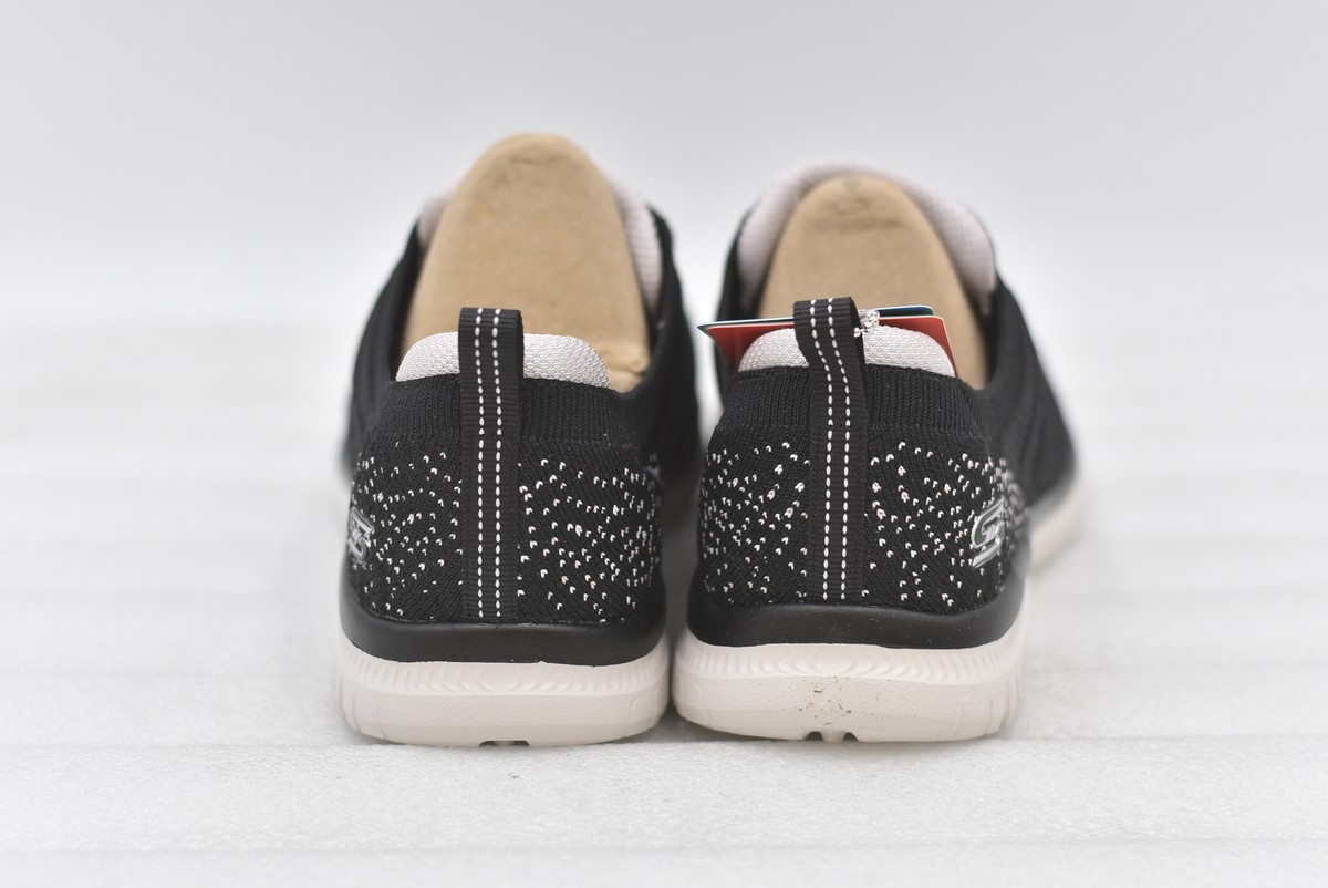 Women's Skechers Virtue- Show Runner Sneaker in Black/Pink SIze