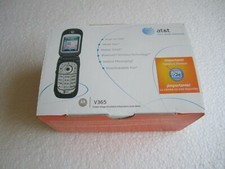 Motorola V365 Flip Cell Phone