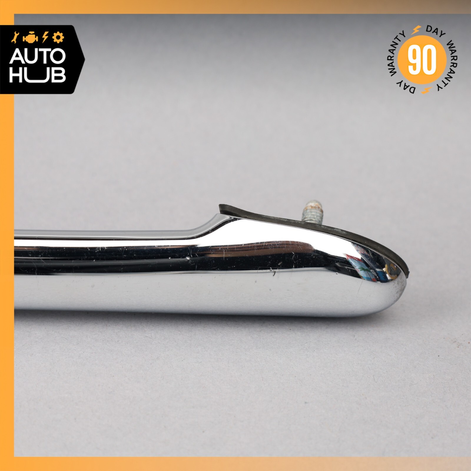 08-19 Maserati GranTurismo M145 Front Right Passenger Side Door Handle OEM
