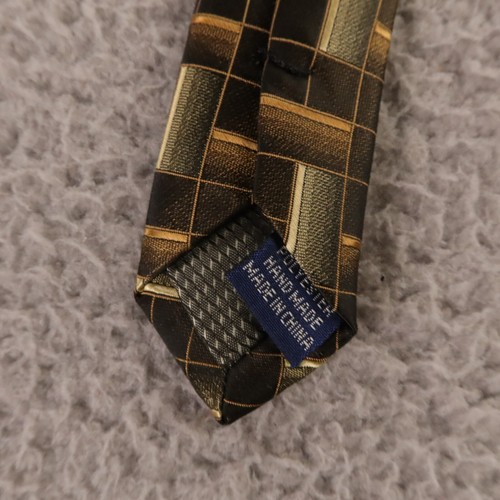 Croft & Barrow Tie Brown Gold Geometric 100% Polyester Hand Made 3.5" - Picture 5 of 7