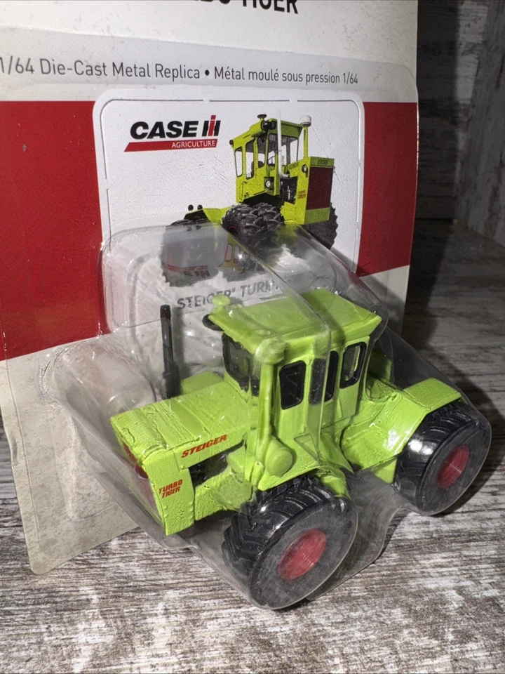 1/64 Scale Steiger Turbo Tiger 4WD Tractor With Single Wheels Ertl Die-cast - Image 3 of 4