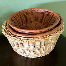 Set of 3 Round Wicker Storage Baskets Beige Brown, Less Than 6 in