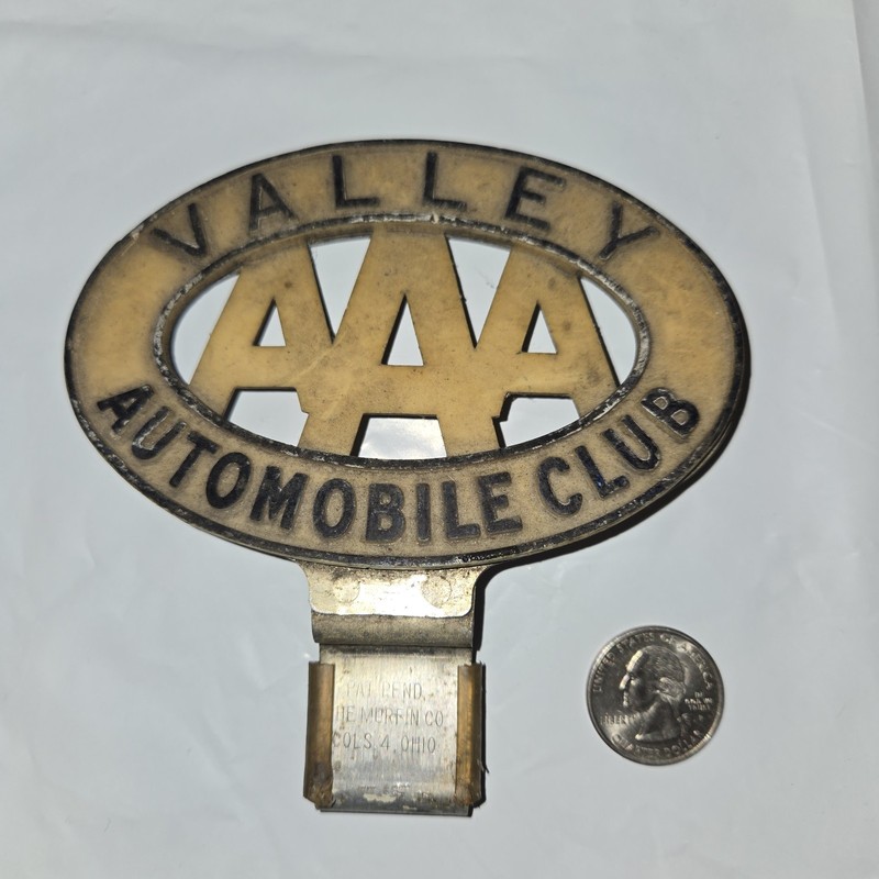Valley Automobile Club - Vintage AAA Automobile Club License Plate Topper
