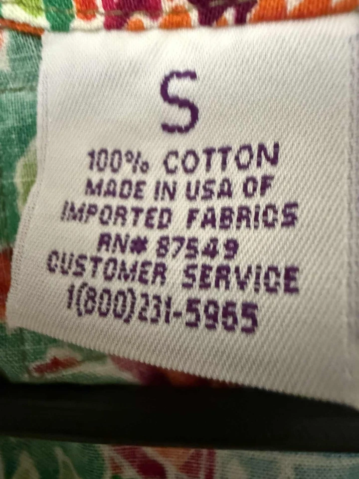 SCRUBS Ladies Scrub Jacket Size Small Houses Among Palm Trees - Image 3 of 3