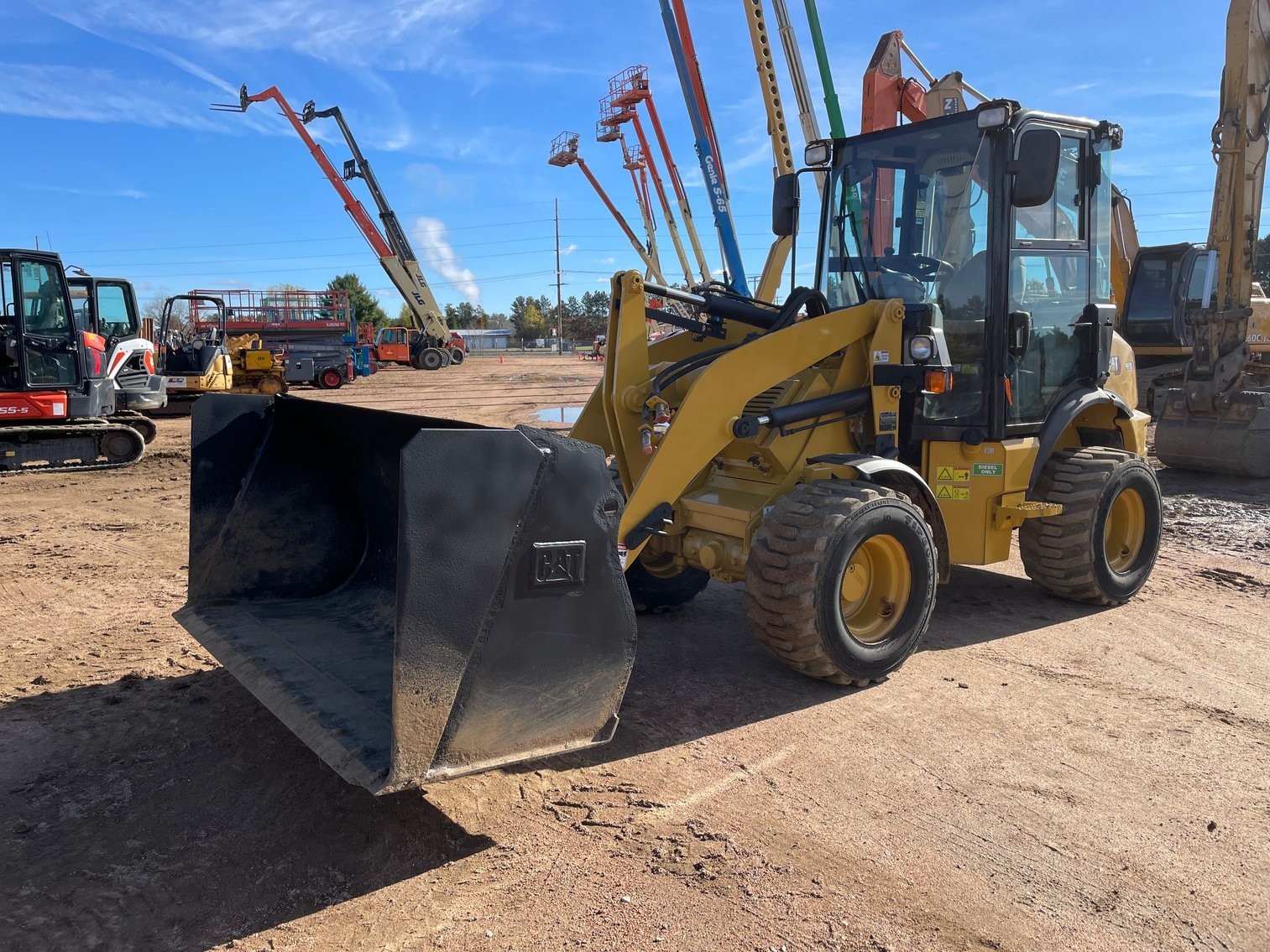 2021 Caterpillar 903D Wheel Loader 453hrs