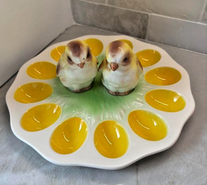 Vtg JAPAN Deviled Egg Tray Easter Chicks Salt &Pepper Shakers Set ( Lefton?)