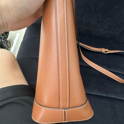 Celine Cuir Triomphe Classic Embossed Decoration Smooth Cowhide Bucket Bag #IBIC