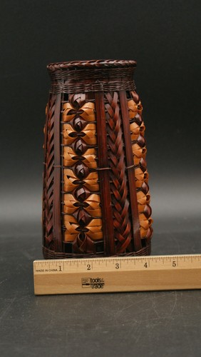 Chinese Vase Woven Rattan Wicker Basket with Glass Insert - Picture 6 of 6
