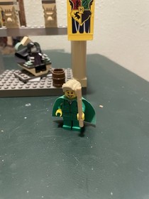 COMPLETE 4733 LEGO Harry Potter The Dueling Club Retired Set Manual 4 Figs