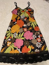 Vanity Fair Vivid Floral Tricot All Nylon Full Slip