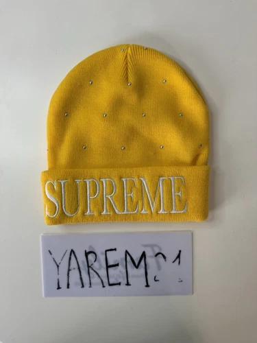 chapeau à capuche clouté suprême