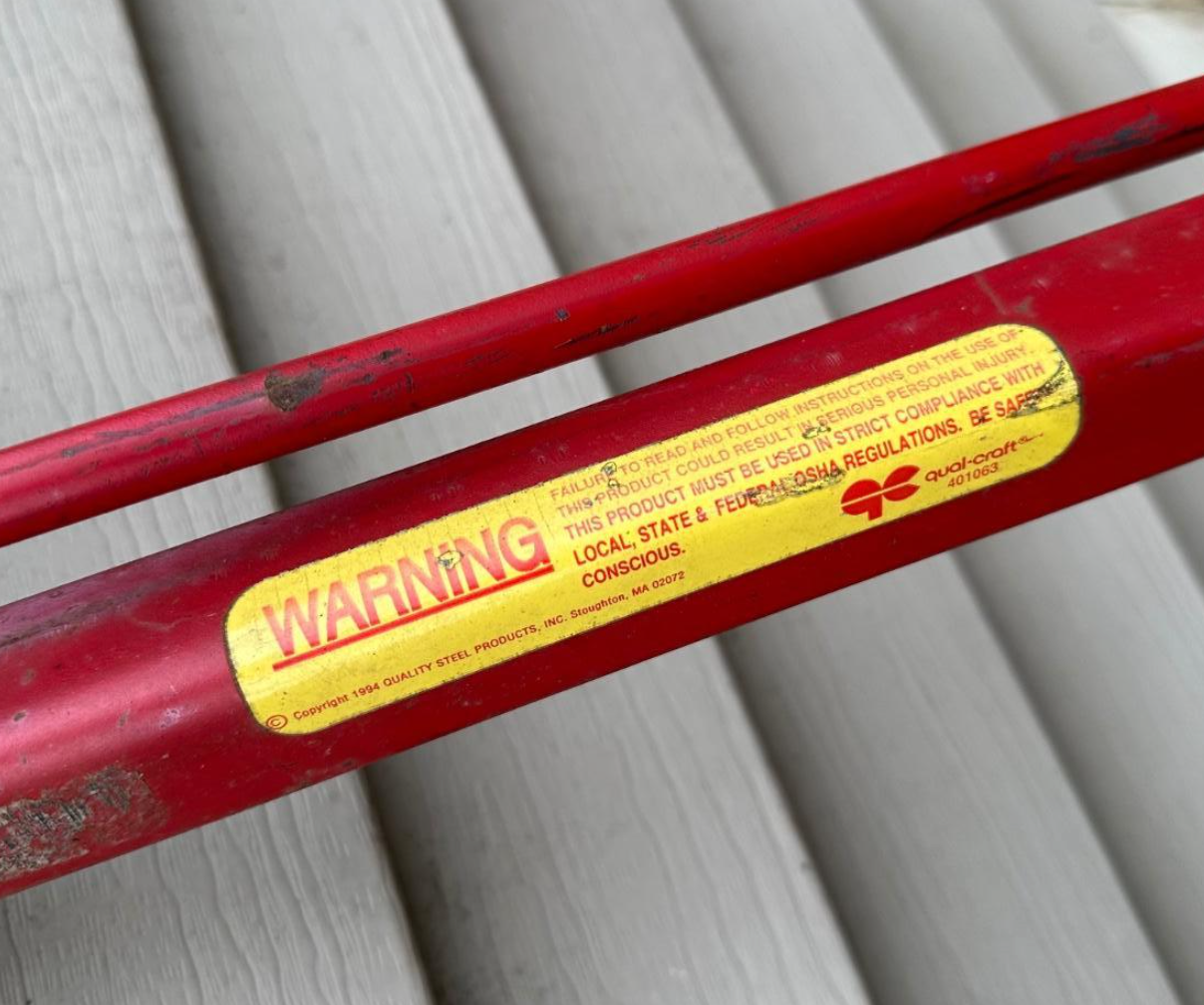 2 Qualcraft Scaffolding System Model 2200 Pump Jacks Vintage 1994