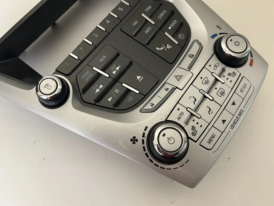 Radio climática tablero consola pantalla Chevrolet GMC Terrain Equinox 20920048 Foto 2 de 4
