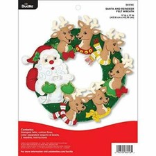 BUCILLA FELT JEWELED SANTA AND REINDEER CHRISTMAS WREATH 17" X 17" NEW
