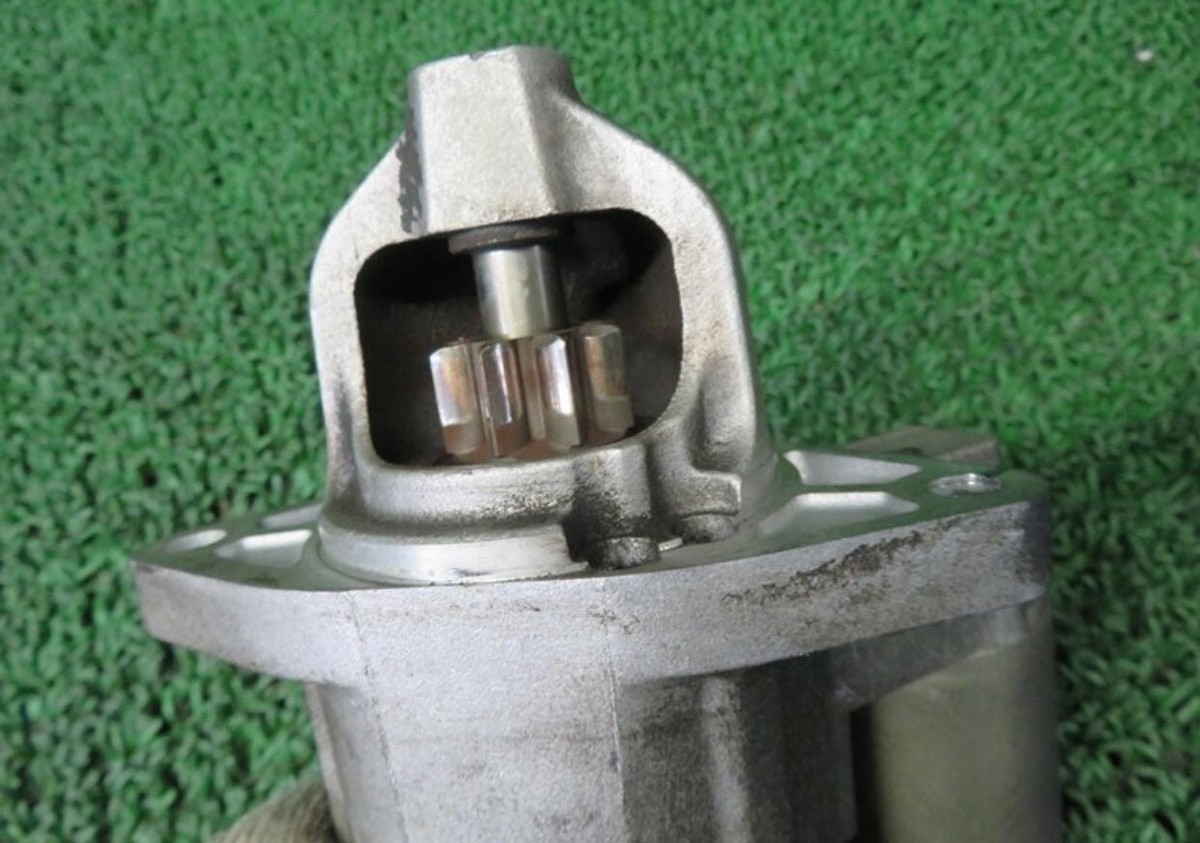 Starter Motor Genuine SUZUKI EVERY Landy DA32W G13B Used
