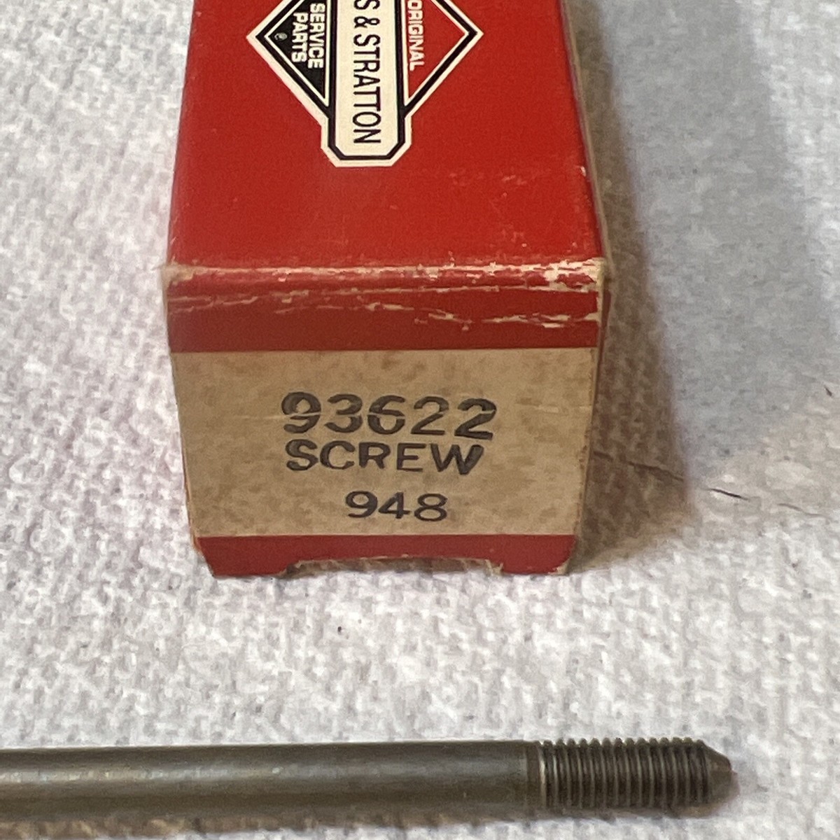メル69362 Briggs & Stratton Screw Air Cleaner OEM PN# 93622 | eBay