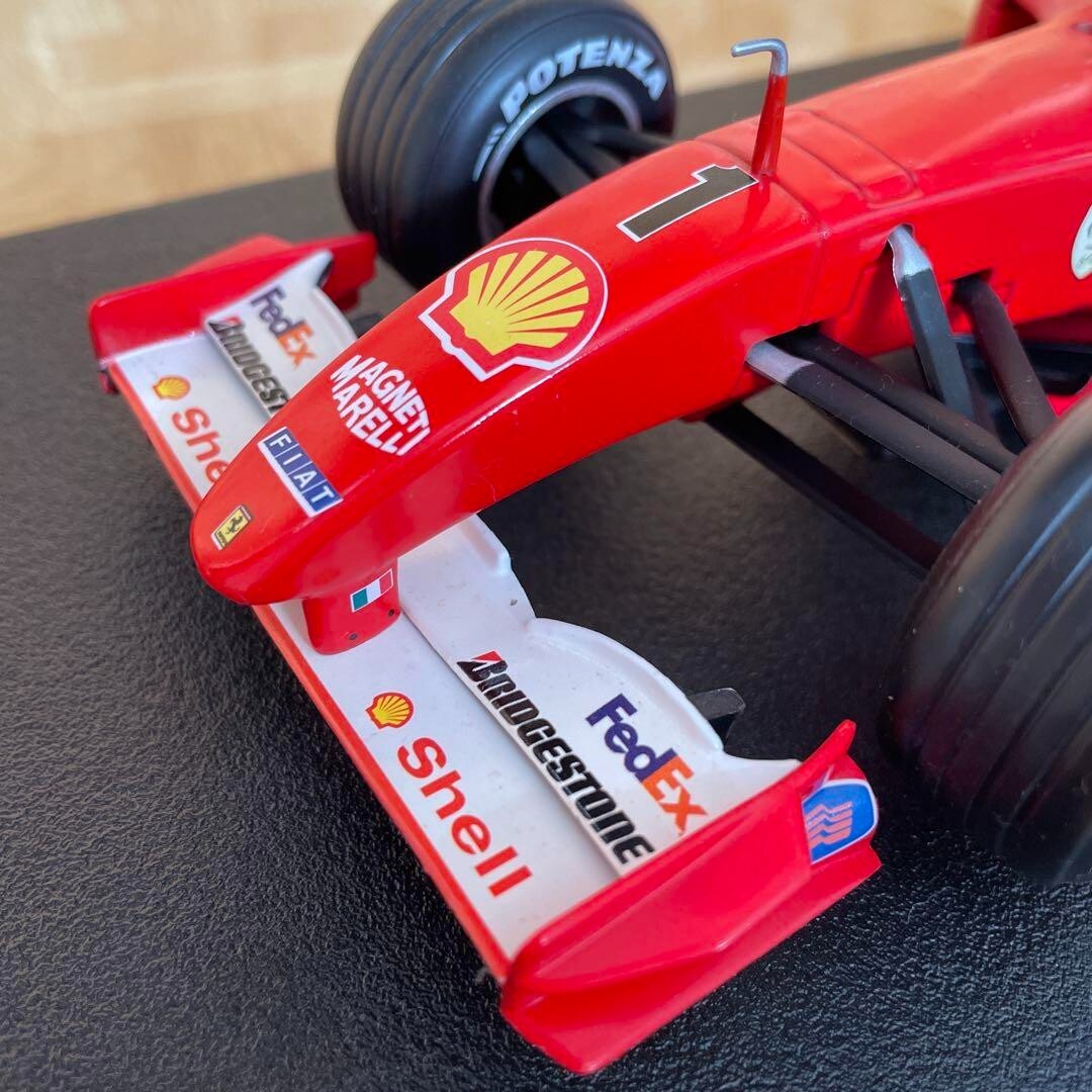 ■限定品■HotWheels Ferrari F2001 シューマッハ s-l400.jpg