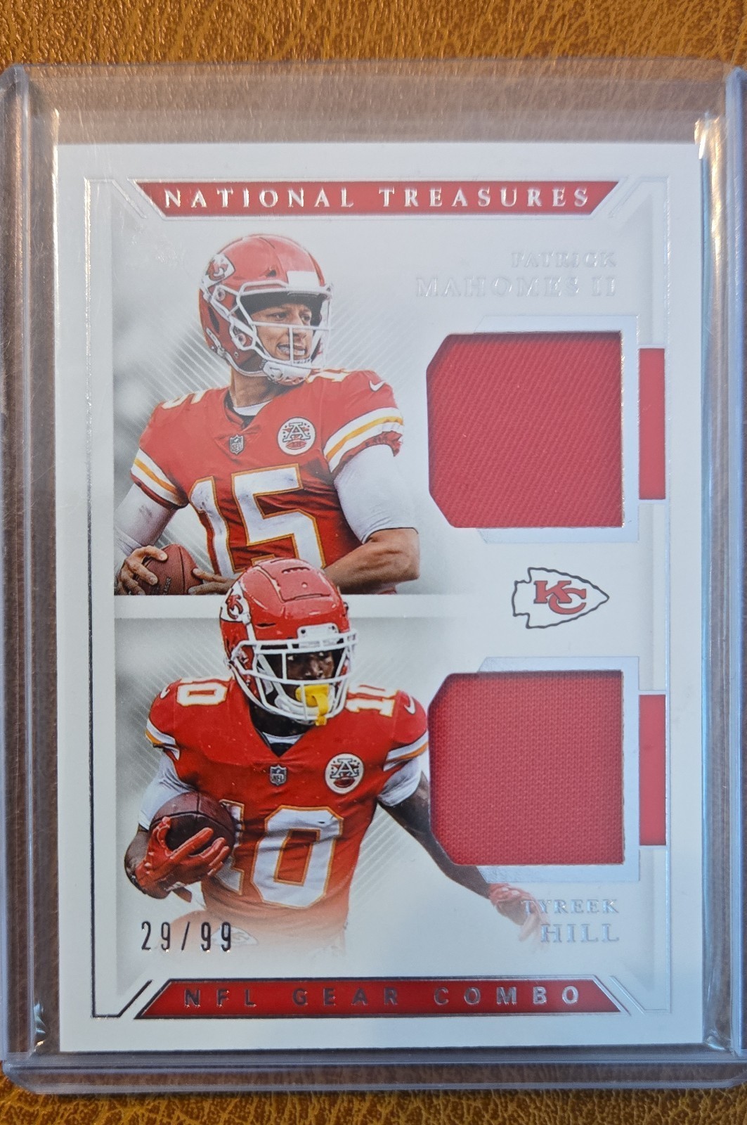2018 National Treasures-Gear Combo Materials Patrick Mahomes II, Tyreek Hill /99