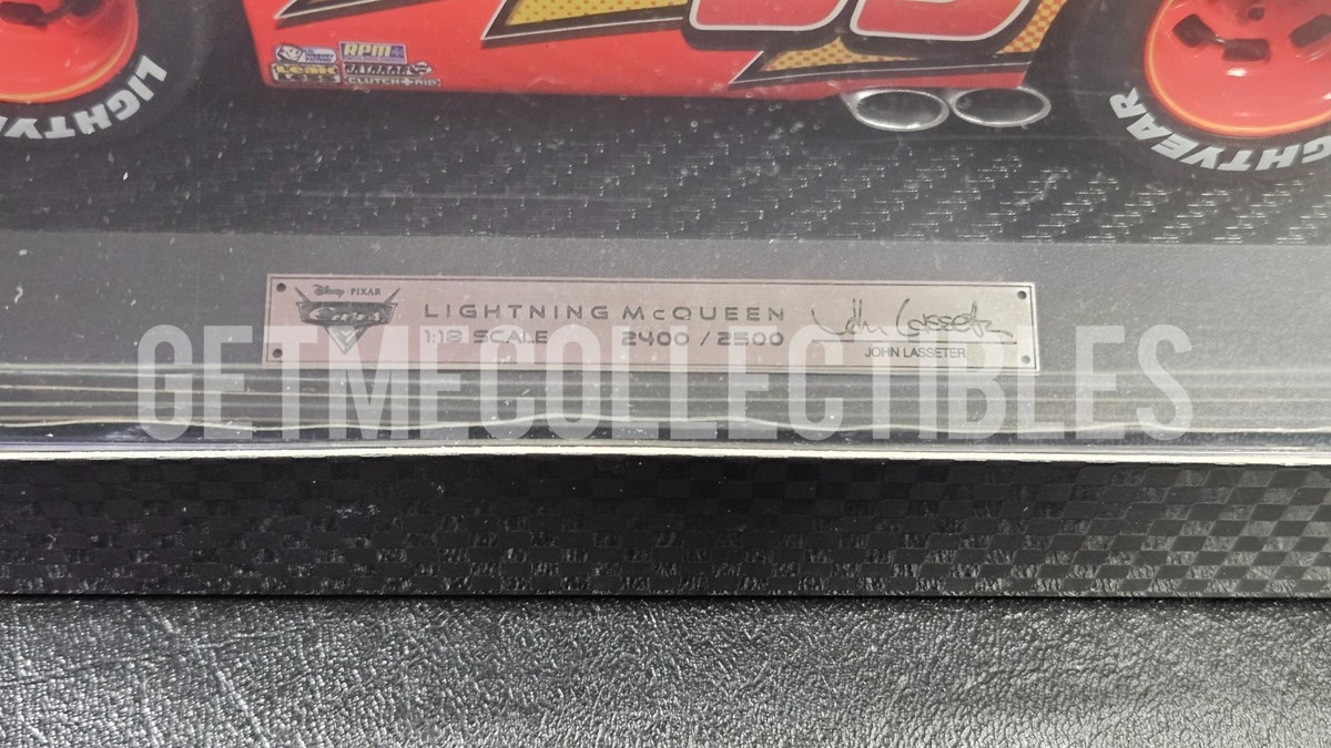 DISNEY PIXAR CARS SCHUCO 1:18 SCALE LIGHTNING MCQUEEN LE 2400/2500