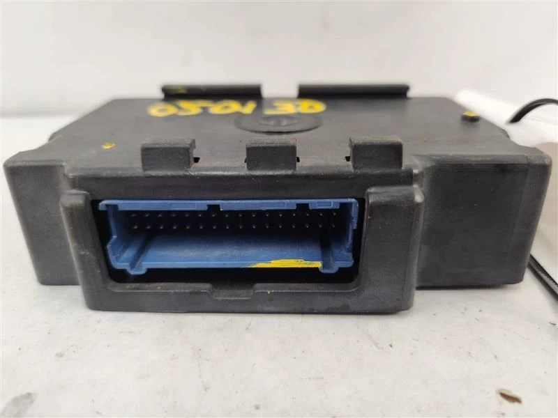 Chasis ECM antirrobo antirrobo disuasivo compatible con 93-99 OCHENTA Y OCHO 3790469 Foto 3 de 4