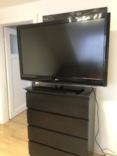 LG 47 Zoll Full HD Fernseher – 47LH3010 – voll funktionsfähig
