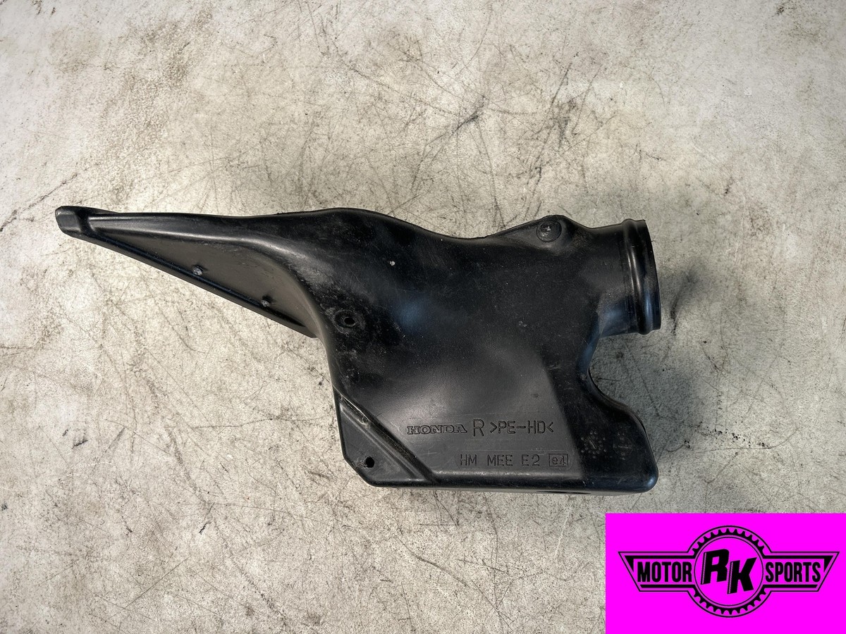 その他 M ホンダ - エアブレイド125 センターカウル ガンM 64330-K66-V000