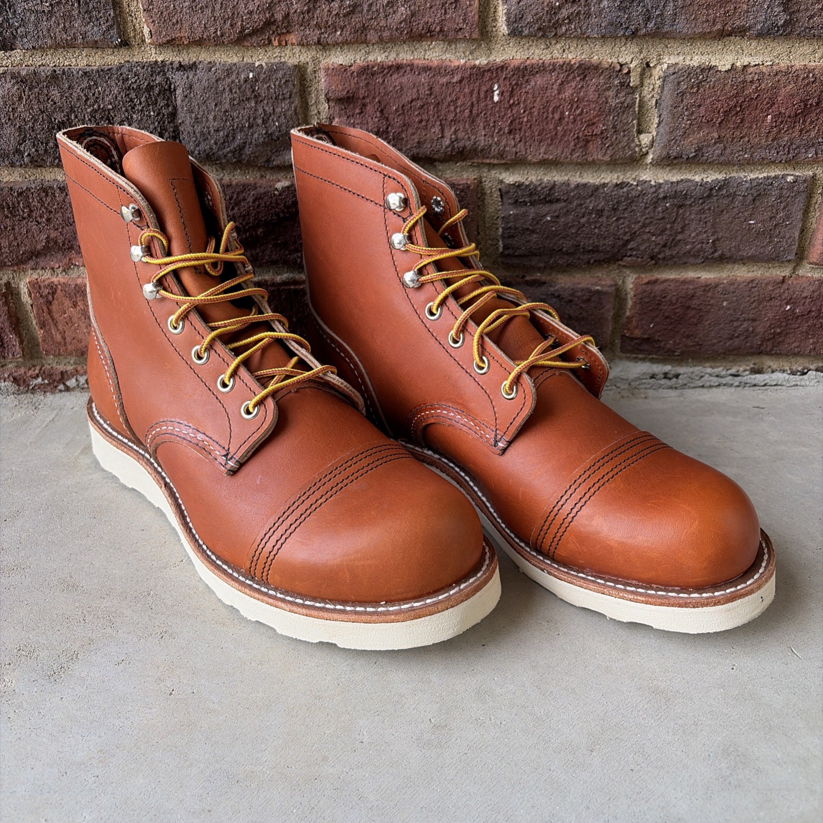 Red Wing Shoes Boots 8089 Iron Ranger Oro Legacy Men’s Size 8.5 D Work Boot