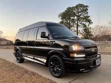 2024 Chevrolet Express Limited SE