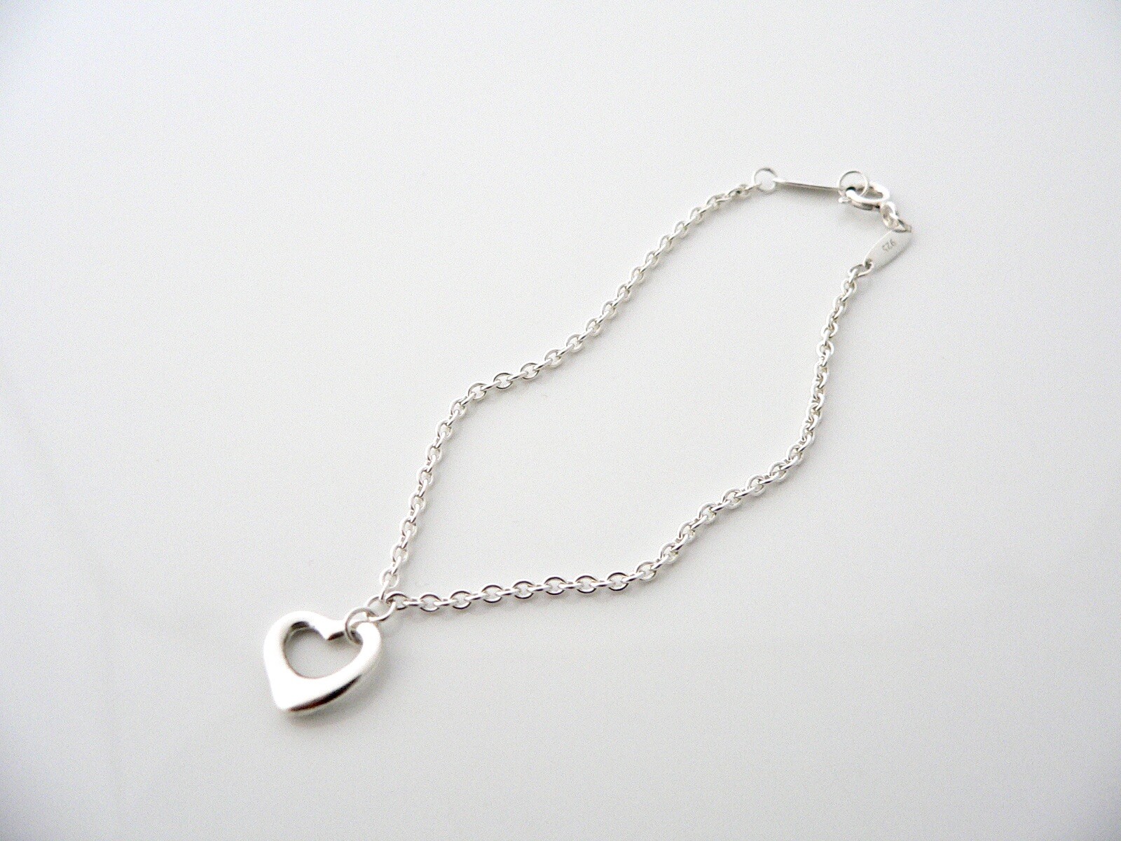 Tiffany & Co Sterling Silver Open Heart Bracelet Bangle 6.75 Inch Chain Gift for Kids
