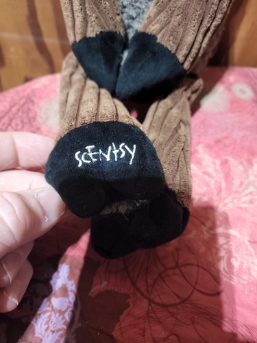 Suzie the Sloth Scentsy Buddy - With Kids Jammy Time Scent 18" - Picture 2 of 5