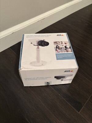 AXIS M1144-L Network Security Camera 0436-001 New open box
