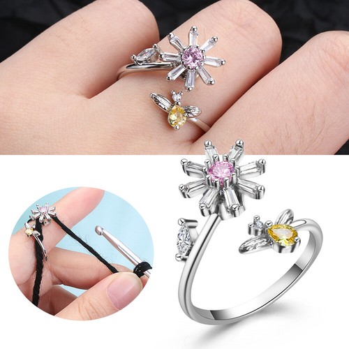 Crown Knitting Loop Crochet Yarn Guides Thimble Ring Finger Wear Sewing Tool UK - Picture 4 of 9