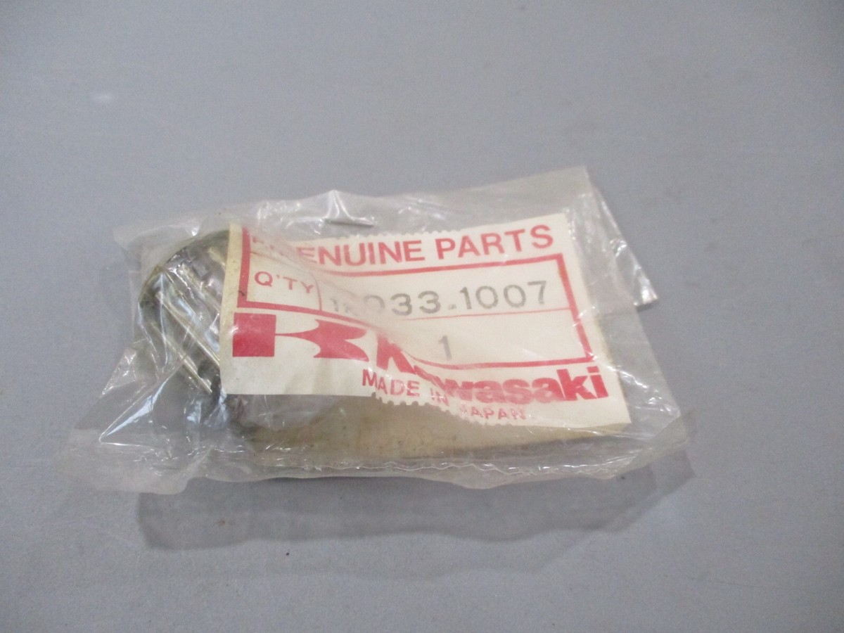 コイケ17mm⓶ NOS Kawasaki 13033-1007 Connecting Rod Small End Needle