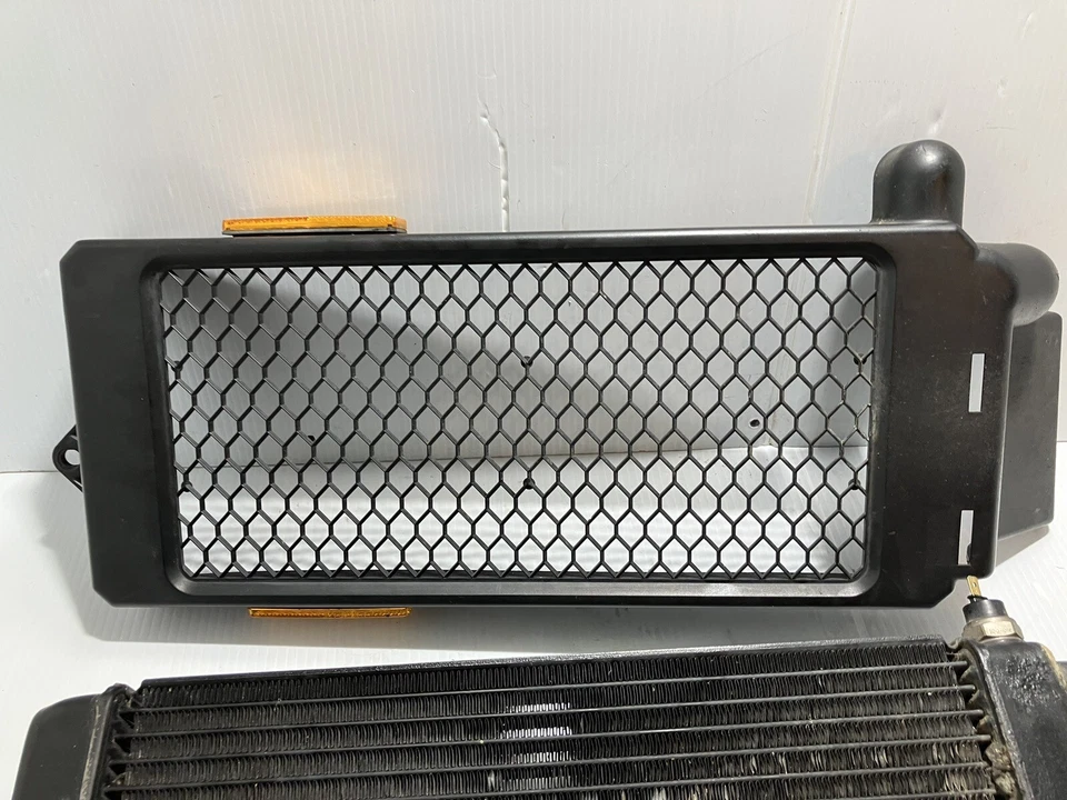 2003 Honda Shadow 750 Radiator (Spirit) (Oem) Foto 2 de 4