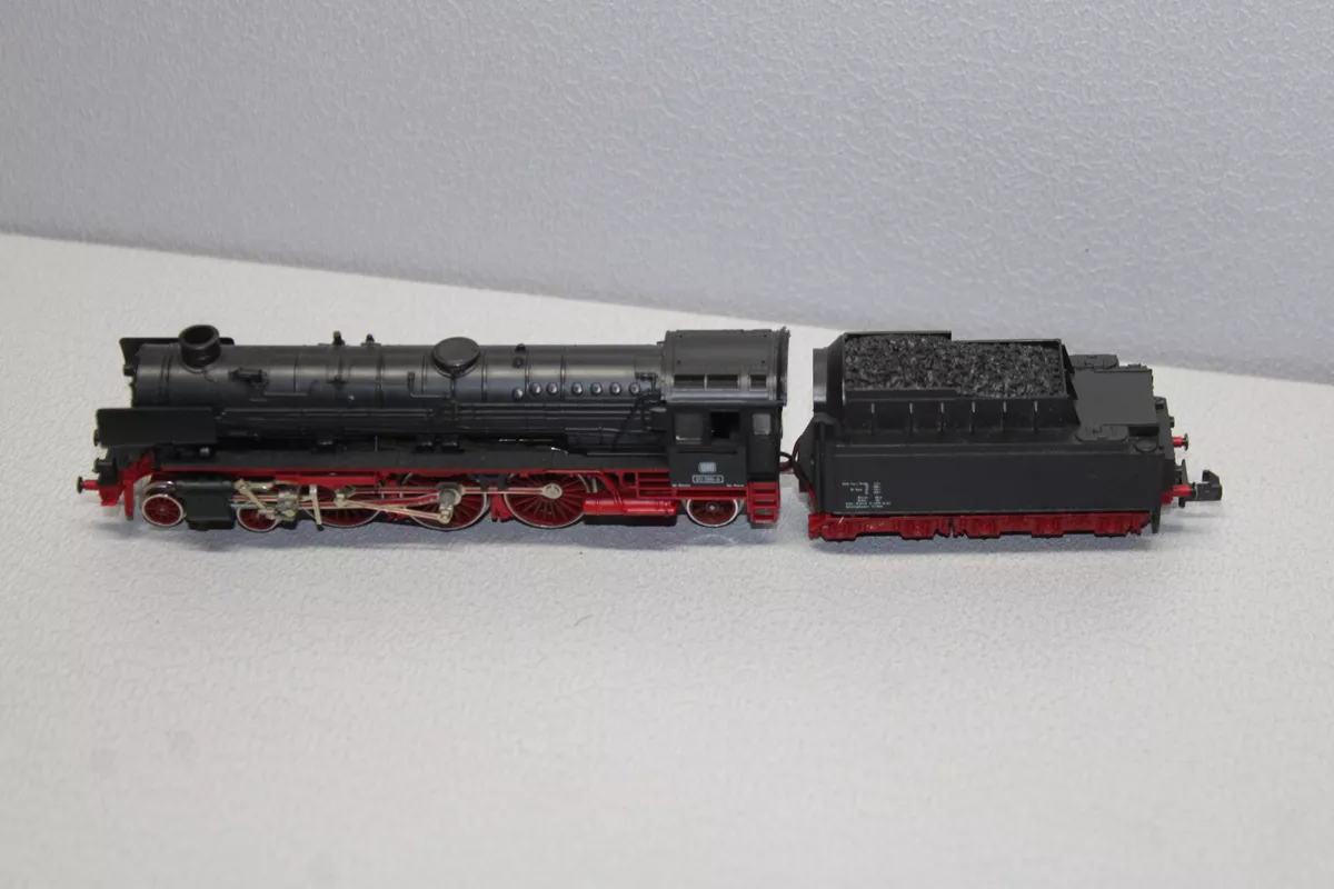Fleischmann 7170 Steam Locomotive Series 011 086-8 DB N Gauge