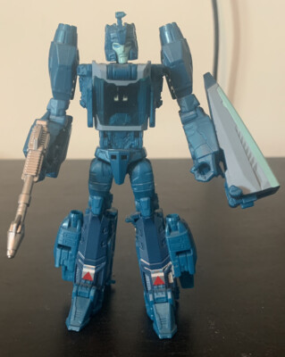 Transformers Titans Return Deluxe Class Blurr With Hyperfire 100% Complete