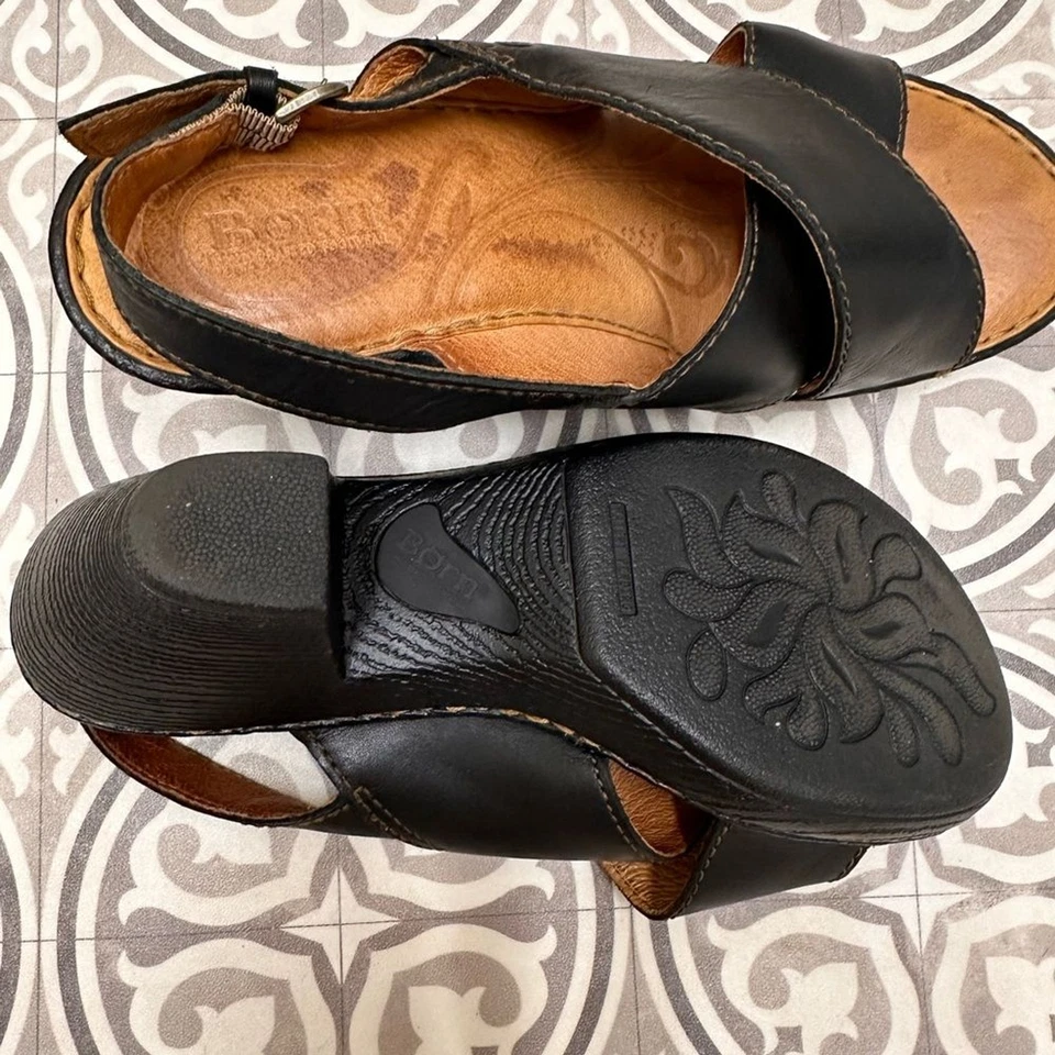 Born Coralyn Slingback Negro talla 8 Foto 4 de 4