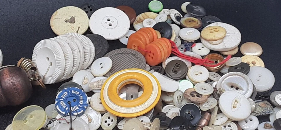 Big Lot Sewing Button Bakelite Shell Pearl Shank plus more! antique vintage MIX - Image 4 of 4