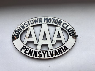Vintage Johnstown Motor Club PA AAA Metal License Plate Topper Auto Badge