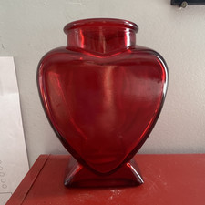 Red Heart-Shaped Decorative Glass Vase, Heart Design Accent Decor