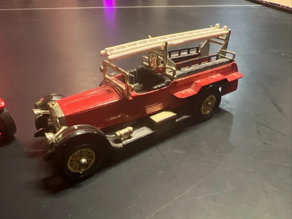 (2) Matchbox Lesney 1935 Auburn 851 Speedster Y-19 England 1979 With Rare Ladder - Image 3 of 4