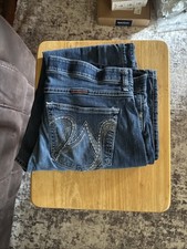 Women  s Wrangler Jeans