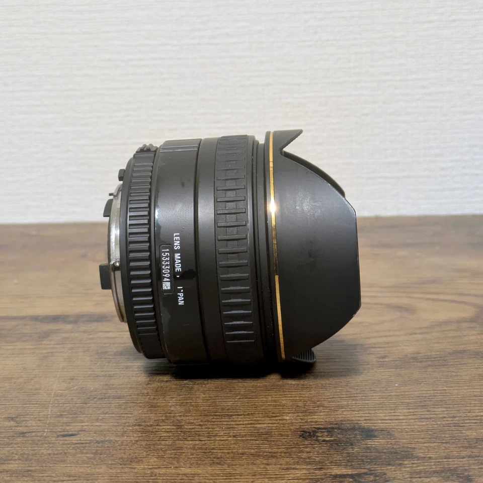 Sigma EX DG Fisheye 15mm f/2.8 Lens for Canon EF • Tested Ex+3 - Image 4 of 4