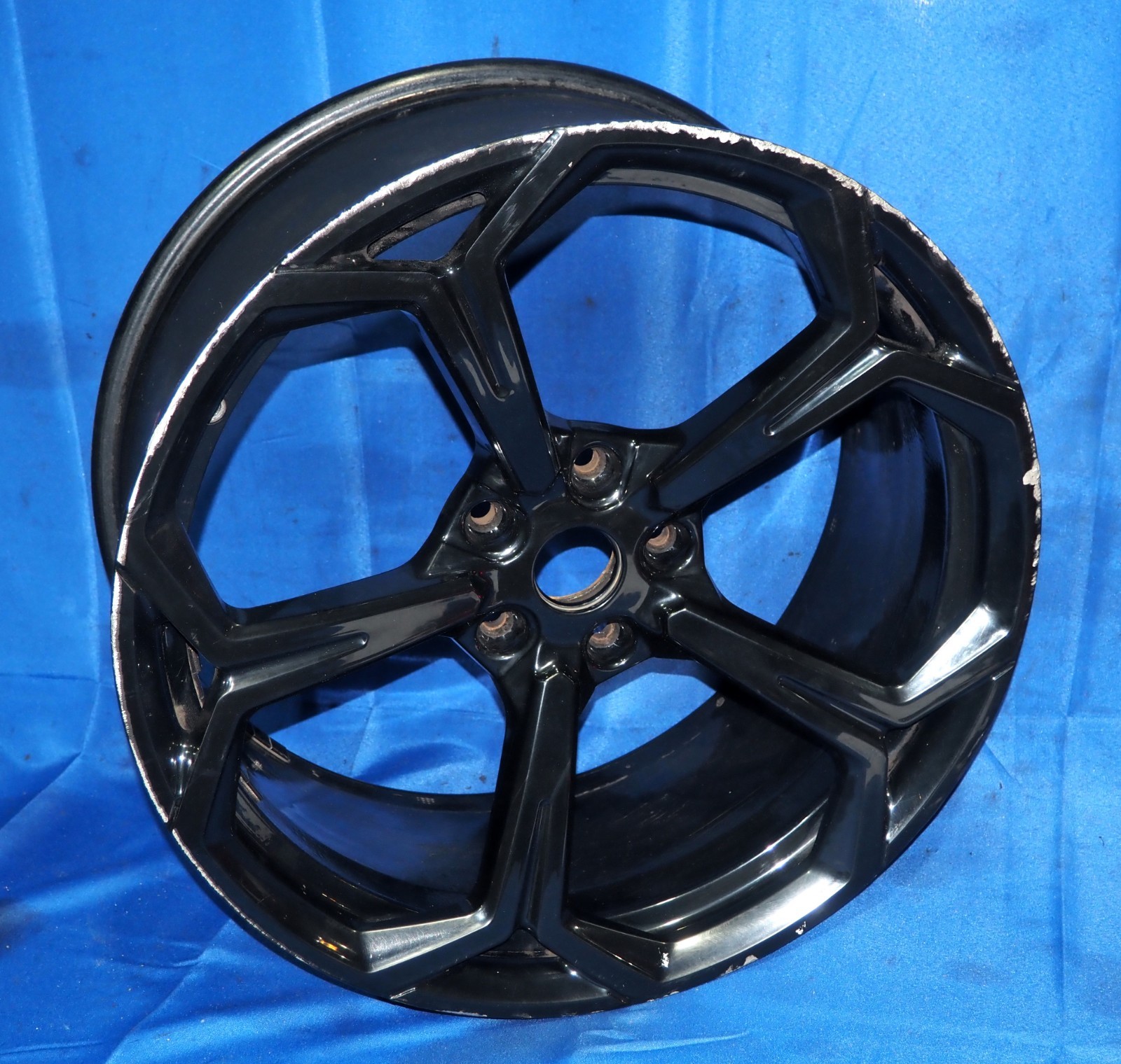 *HEAVY CURB RASH* 2019-2024 Lamborghini Urus 22" x 10" Front Wheel Rim Black OEM
