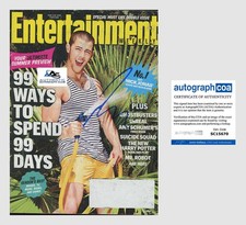 NICK JONAS AUTOGRAPH SIGNED ENTERTAINMENT WEEKLY MAGAZINE ACOA