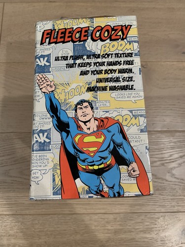 SUPERMAN Fleece Blanket W/ Sleeves Pajamas SNUGGLE SOFT With Box - Picture 2 of 7