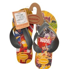 NWT Havaianas Kids MARVEL flip flops Size 3/4