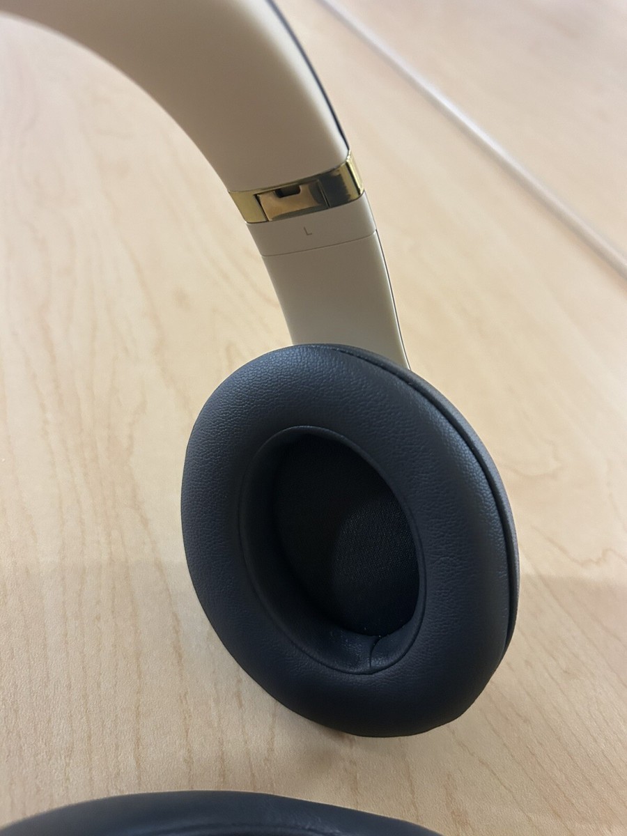 Beats Studio3 wireless デザートサンド Beats Studio3 Wireless Over-Ear Headphones | Shop Now